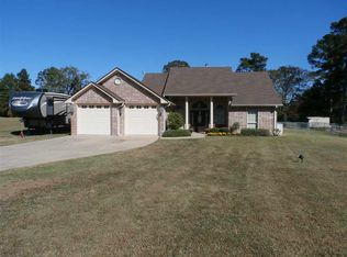 397 Southfield Ln, Marshall, TX 75672