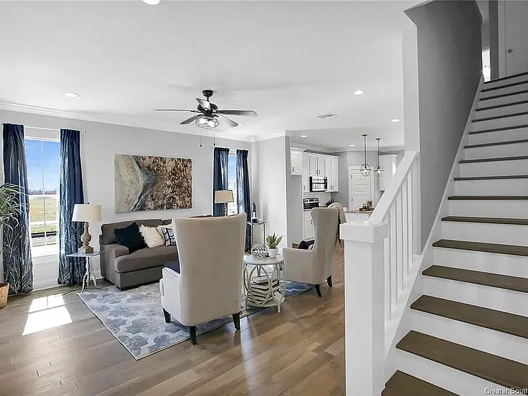 850 Sallier St #14 — Photo 13