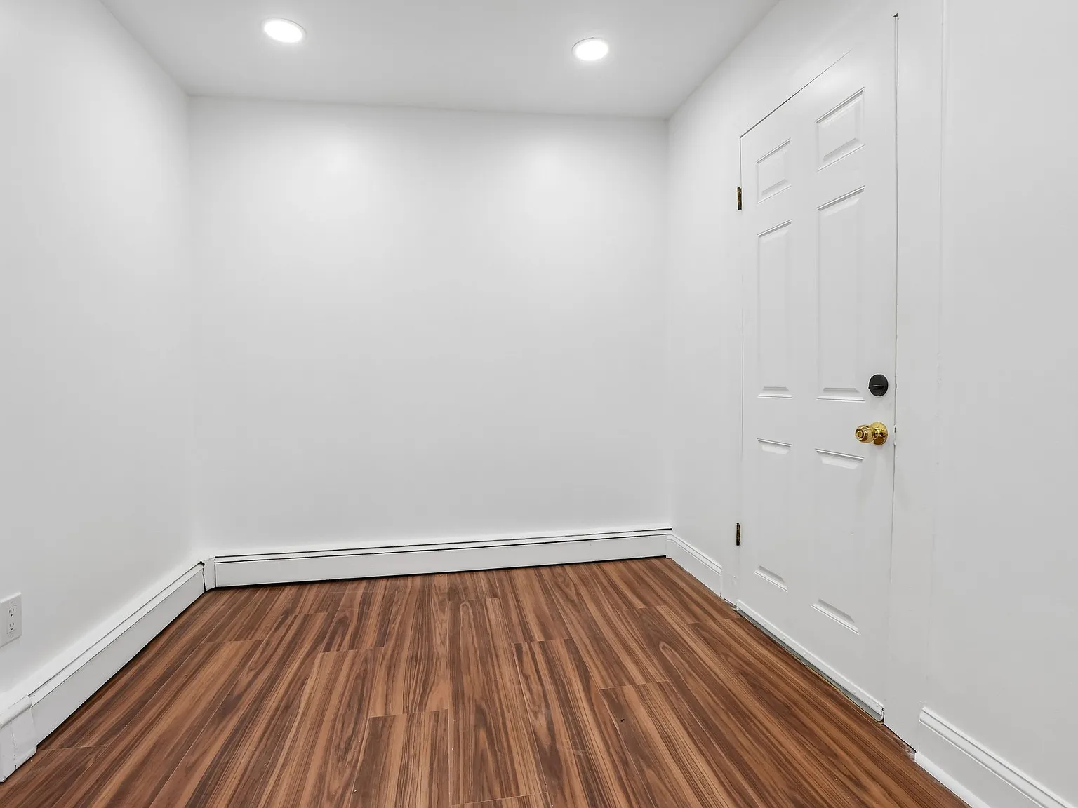 2 bed, $1,950 — Photo 4