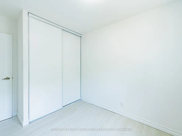 44 Chester Le Blvd #32 — Photo 26