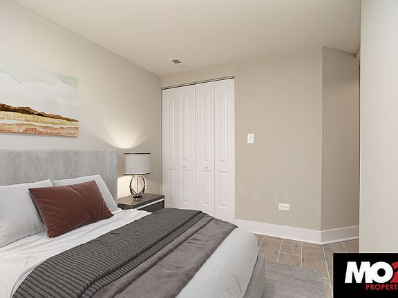 5th image of 818 N Oakley Blvd #Gf