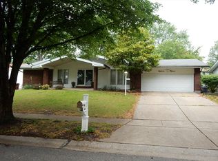 1815 Minneford Dr, Saint Louis, MO 63136
