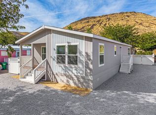 451 Canyon Way SPACE 65, Sparks, NV
