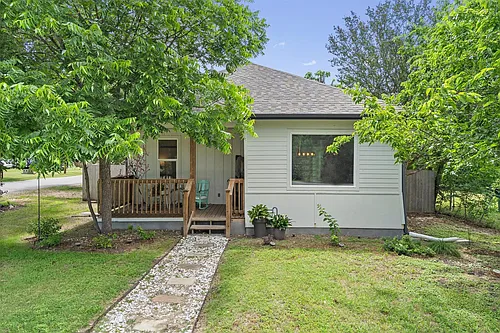 514 Wyeth St Photo 1
