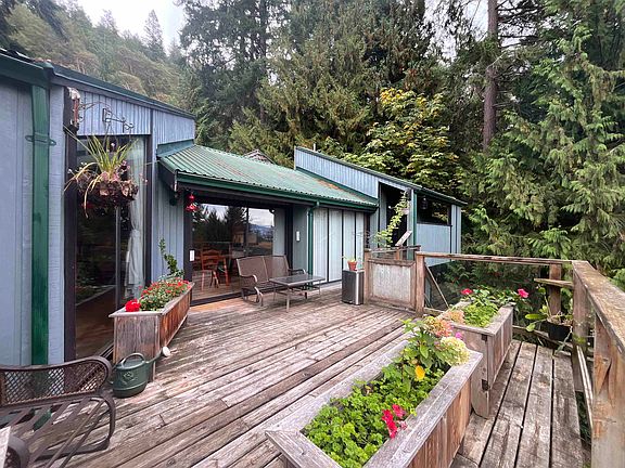 5th image of 12835 Gulfview Rd