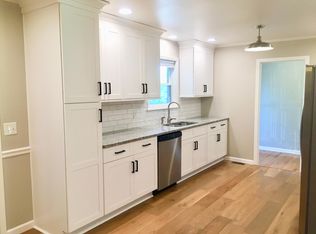 1809 Broadmoor Rd, Johnson City, TN 37604