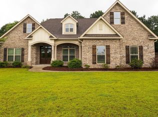 411 Stonegate Trl, Perry, GA 31069