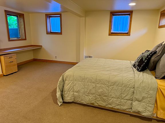 5th image of 12743 26th Ave NE
