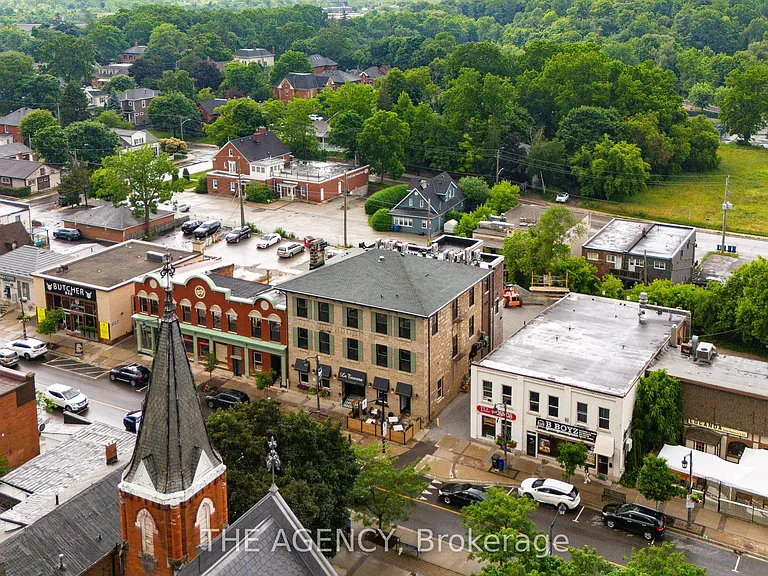 163 Main St E #304 — Photo 16
