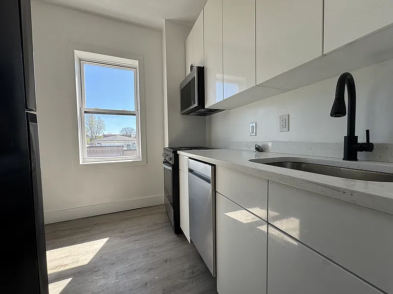 1252-104 Main St #104A — Photo 7