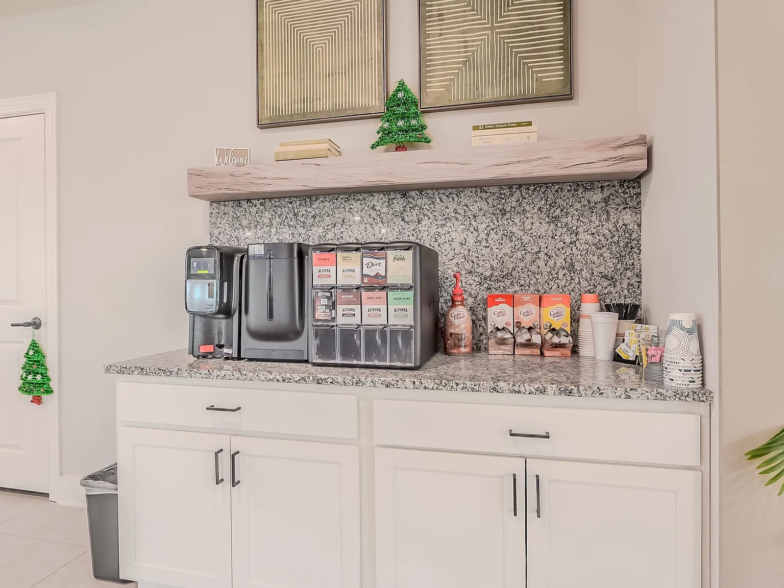 Whispering Pointe Apartments — Photo 4