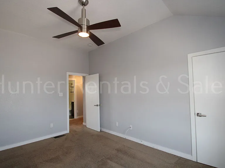 3802C Gus Dr — Photo 11
