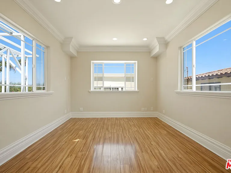 1510 Cardiff Ave — Photo 42