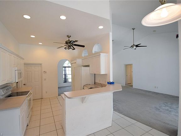 4th image of 1730 Country Club Blvd