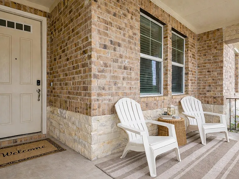 261 Cathedral Mountain Dr — Photo 3