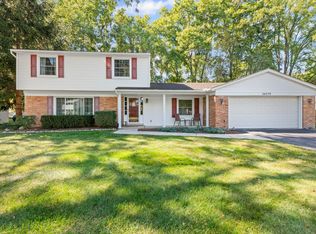 26279 Westmeath St, Farmington Hills, MI