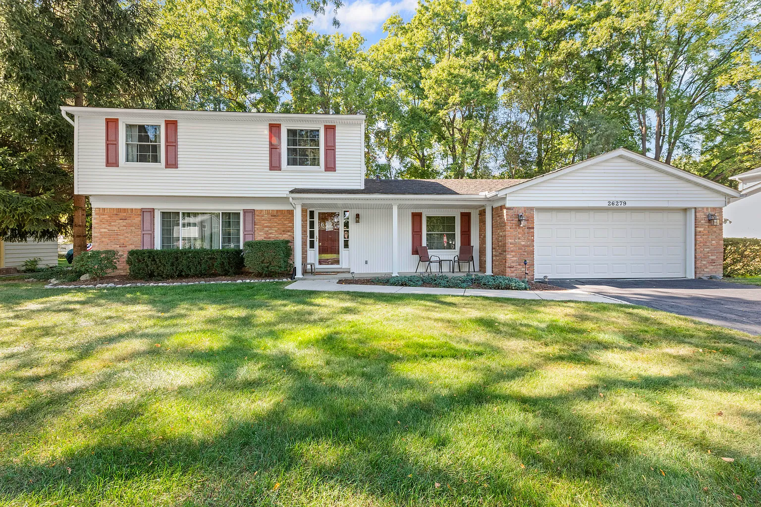 26279 Westmeath St photo 1