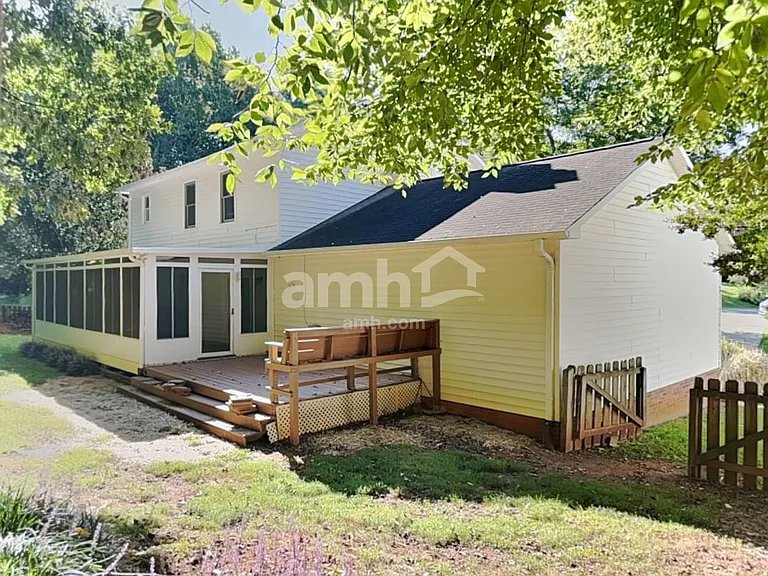6112 Glenridge Ct — Photo 23