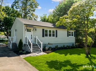 66 Northrop Rd, West Haven, CT 06516