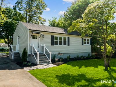 66 Northrop Road, West Haven, CT, 06516