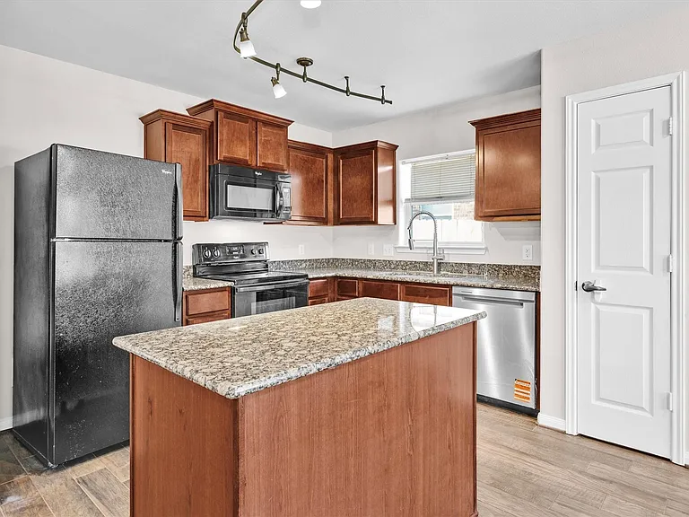 30822 W Lost Creek Blvd — Photo 16