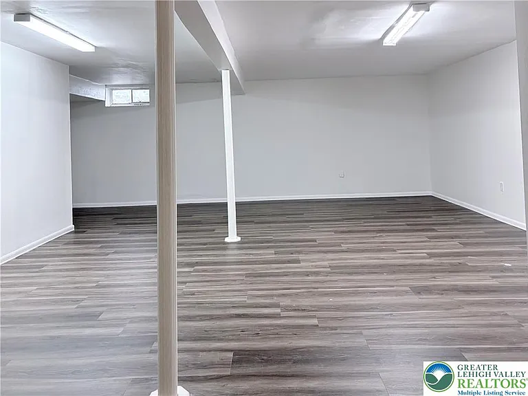 6411 Pioneer Dr — Photo 11