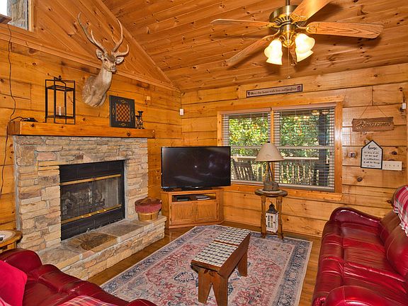 5th image of 3209 Cristobal Way