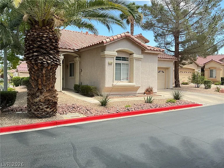 1739 Franklin Chase Ter — Photo 2