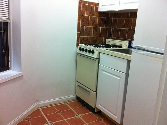 Rented by Prince Real Estate Associates LLC | media 29