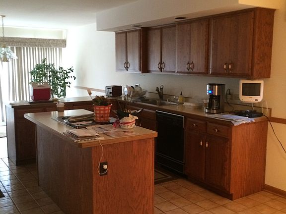 5th image of 1403 Oakview Terrace