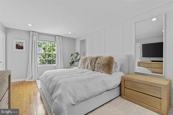 6707 Melrose Dr — Photo 12