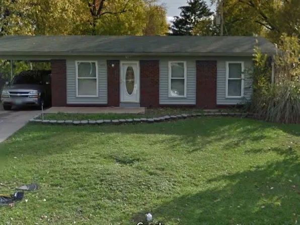 1404 Cove Ln, Saint Louis, MO 63138