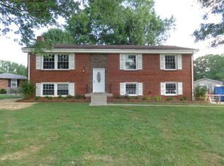 139 Alfred Dr, Clarksville, TN 37043