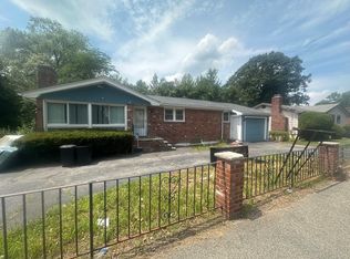 97 Central St, Saugus, MA 01906