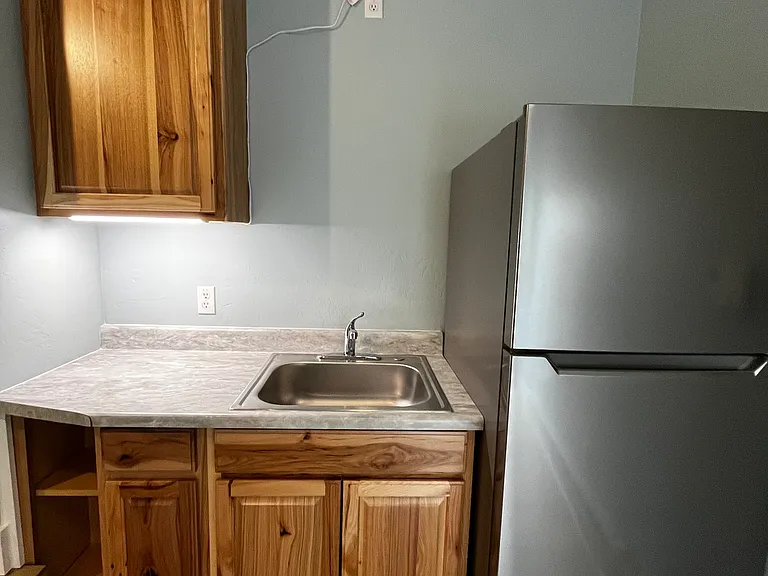 1536 Main St #E — Photo 5