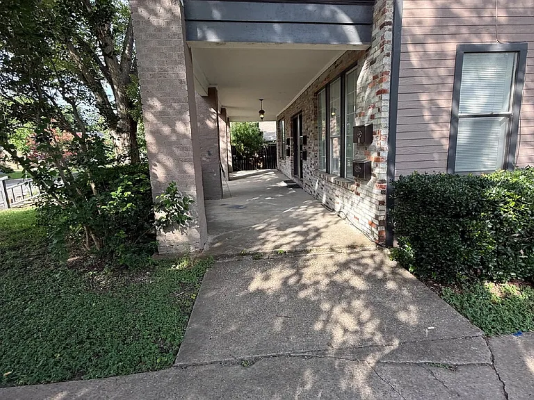 5803 Tremont St #C — Photo 3