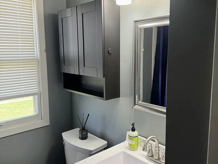Upstairs bathroom