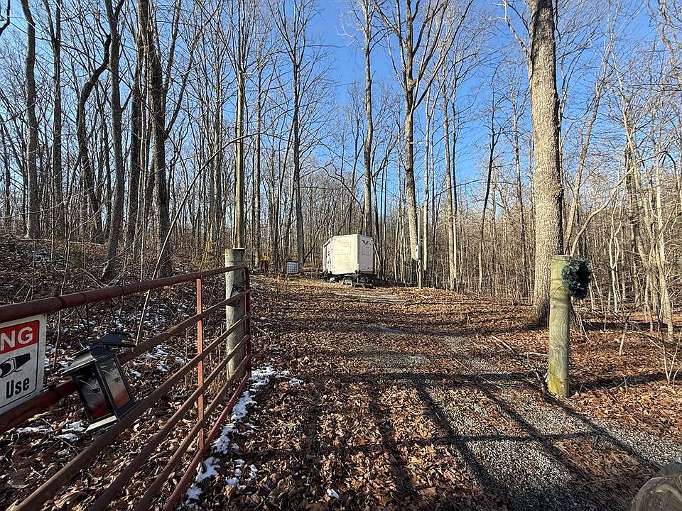 1st image of 363 Valley Loop