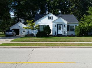 247 Summit St, Pulaski, WI 54162