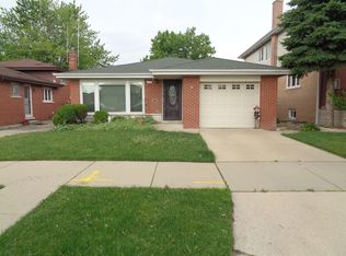 8342 S Kolin Ave, Chicago, IL 60652