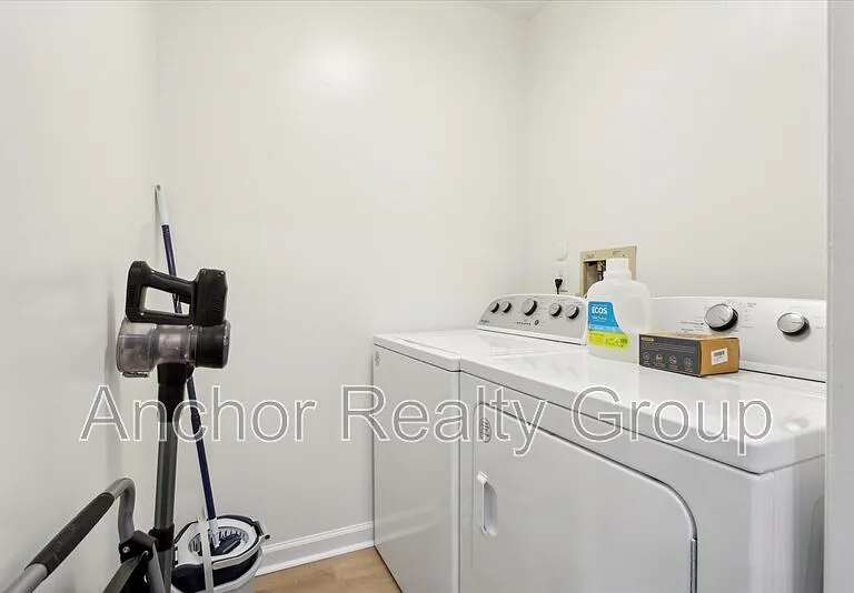 630 Orangewood Dr — Photo 24