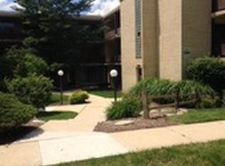 12542 Fairview Ave APT 1J, Blue Island, IL 60406
