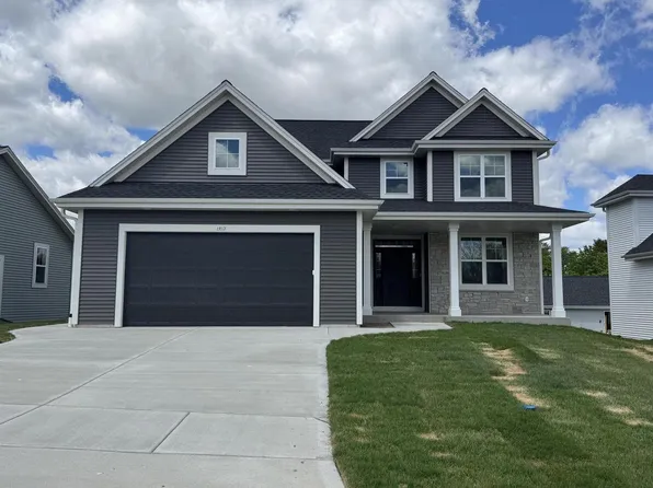 1013 WATERSTONE COURT, Pewaukee, WI 53072