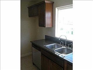 5th image of 1341 N Fig St