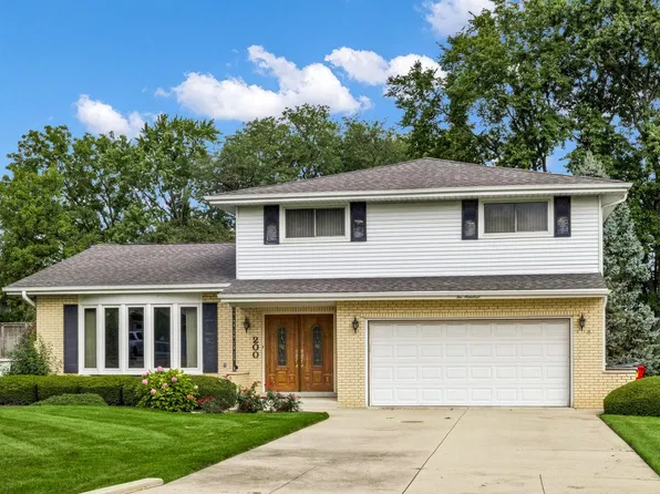 21W200 Lane, Itasca, IL 60143