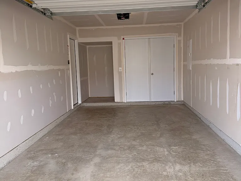 65 Laurin St — Photo 3