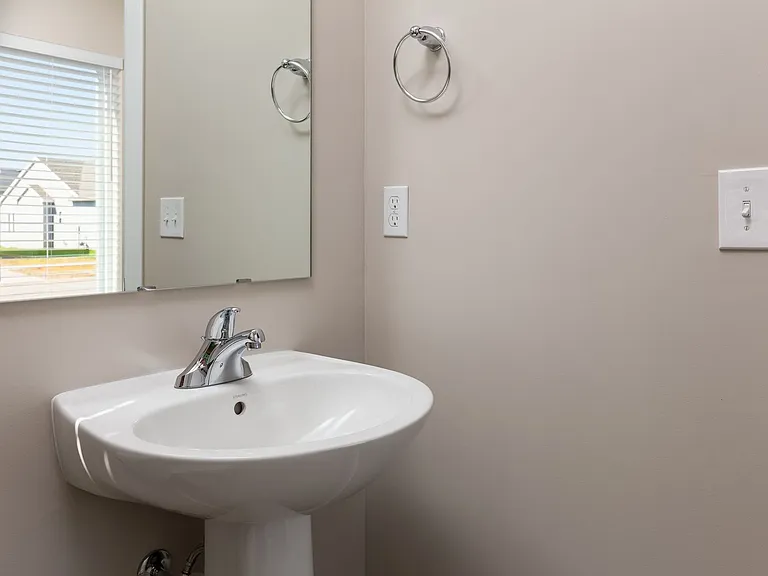 10148 Castle Creek Cir — Photo 22