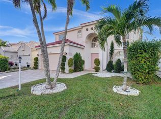 3143 Dogwood Ln, Pompano Beach, FL 33063