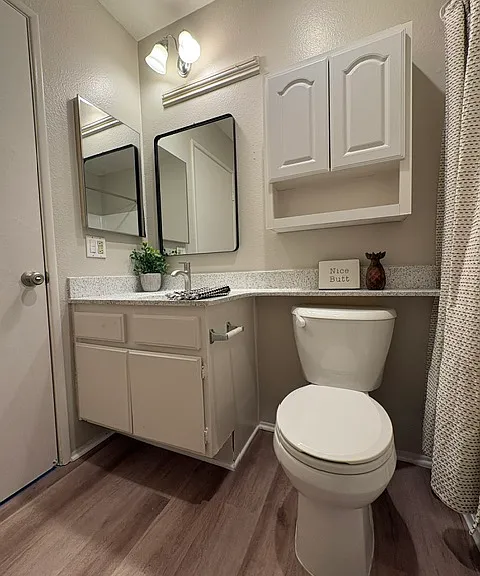 2920 Luciernaga St #2 — Photo 7