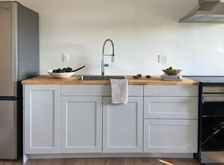 2006 NE 16th Ave APT 5, Portland, OR 97212